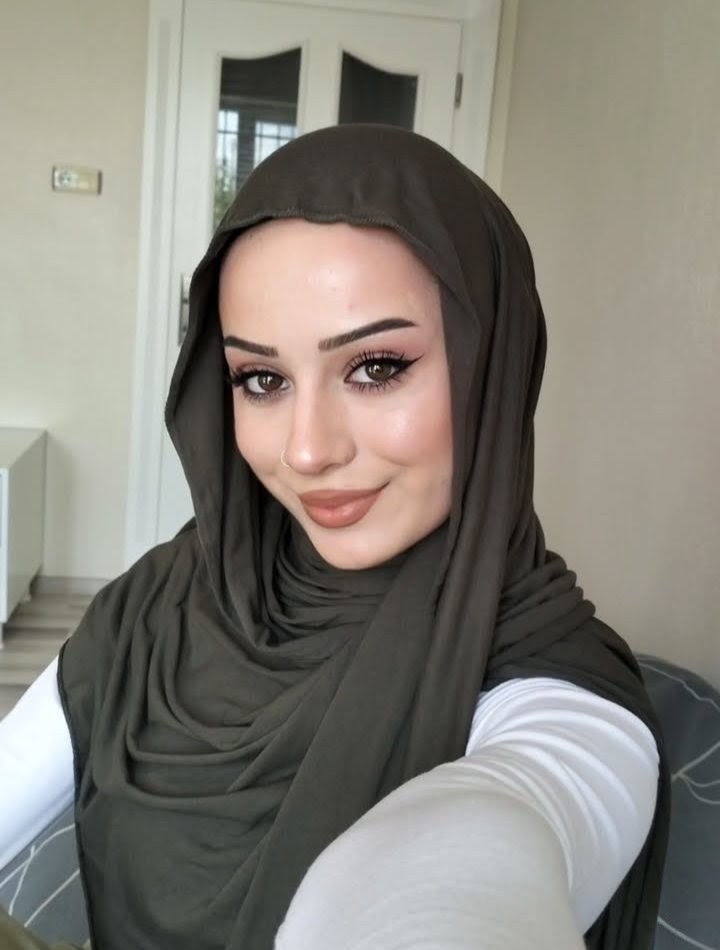 Dümrek Rus Bayan Escort Çiğdem