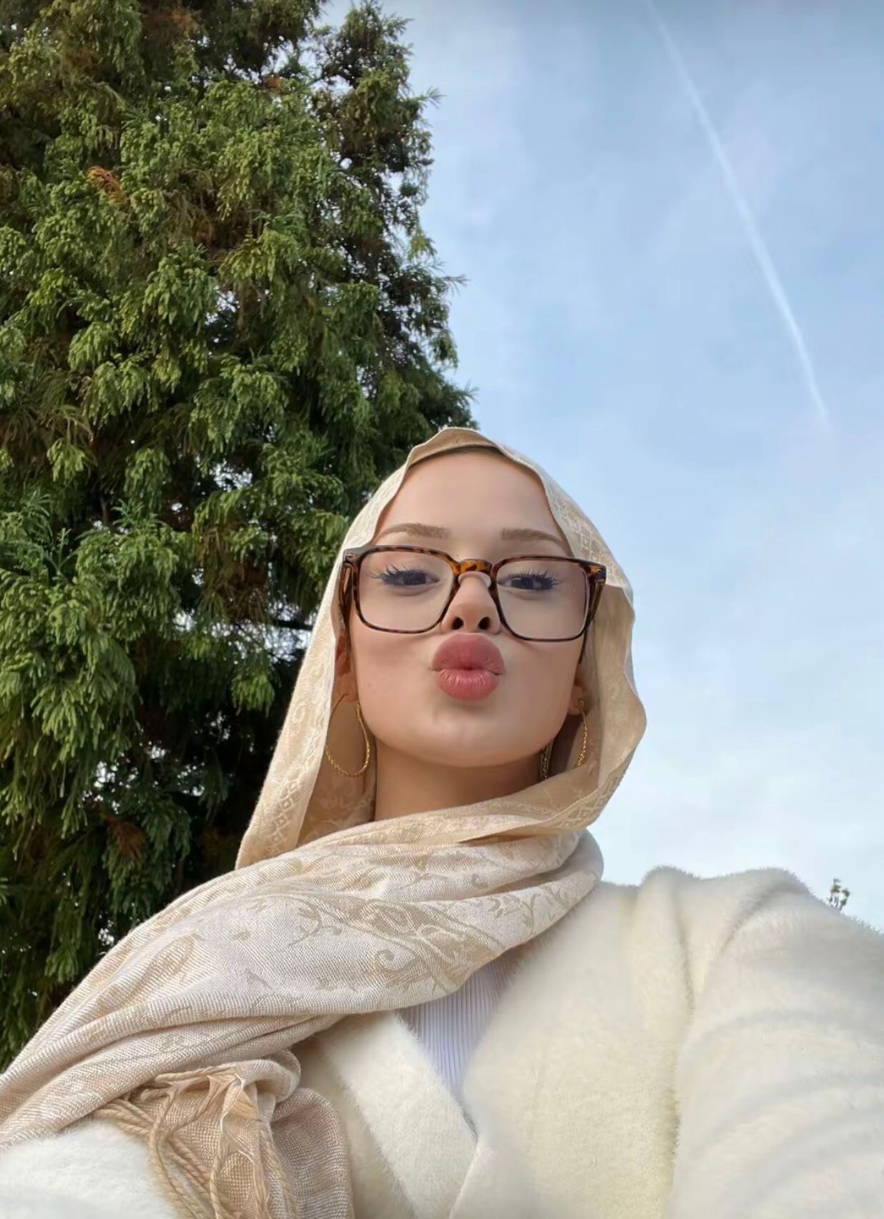 Ortaklar Alman Escort Nihal